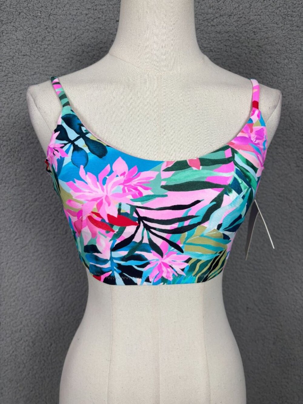 Raisins Juniors' Aruba Tropical-Print Bikini Top - Multi Color Size XS NWT's.